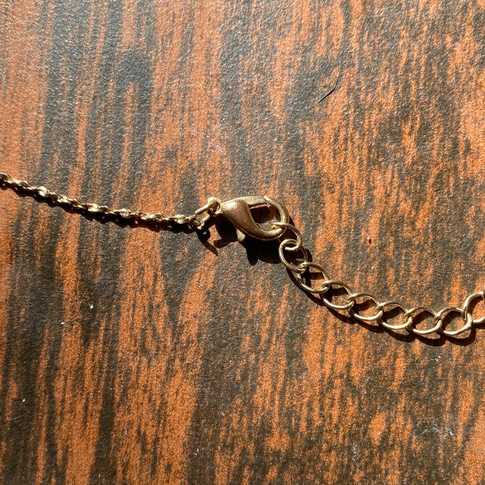 Religion Cross necklace - Picture 2 of 4